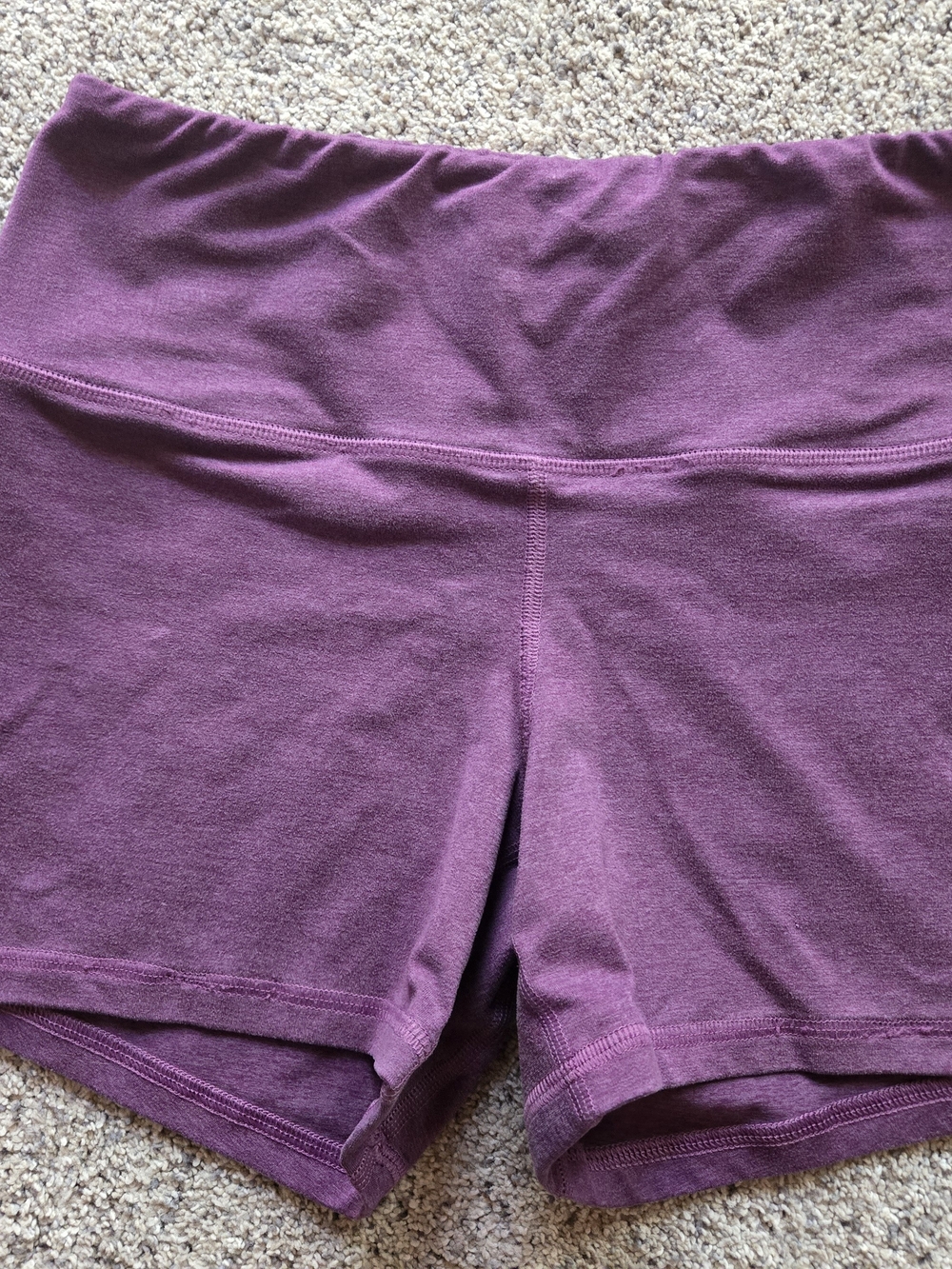 Fleo Women's High-Waist Shorts - Picture 2 of 3
